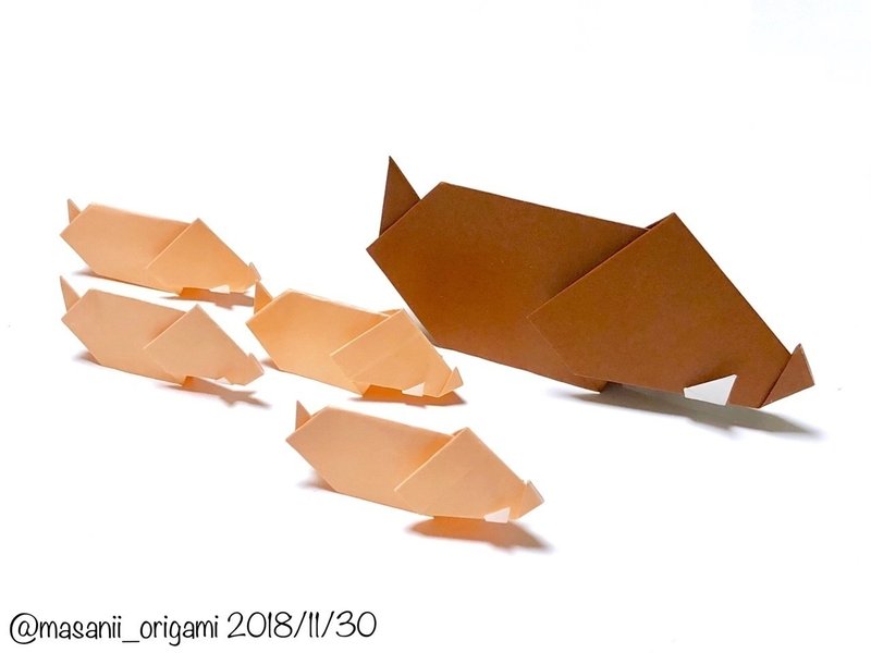正月のお飾りにどうぞ 折り紙初心者でもできる イノシシ の作り方をご紹介 まさにぃ Note 正月のお飾りにどうぞ 折り紙初心者でもできる イノシシ の作り方をご紹介 まさにぃ Note