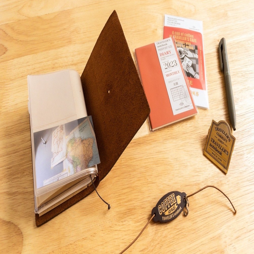 トラベラーズノート2023ダイアリー レビューと使い方紹介｜テラス手帖