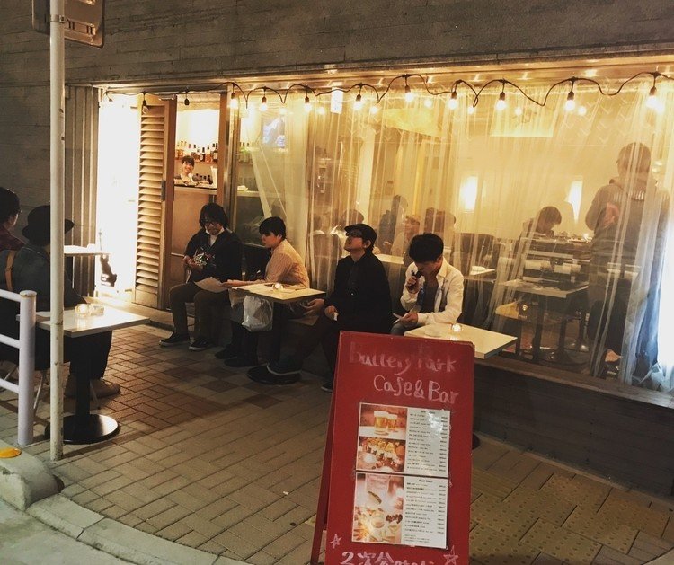 フィリアパーティ夜の部は茅場町の素敵カフェバー「バッテリーパークカフェ」にて✨