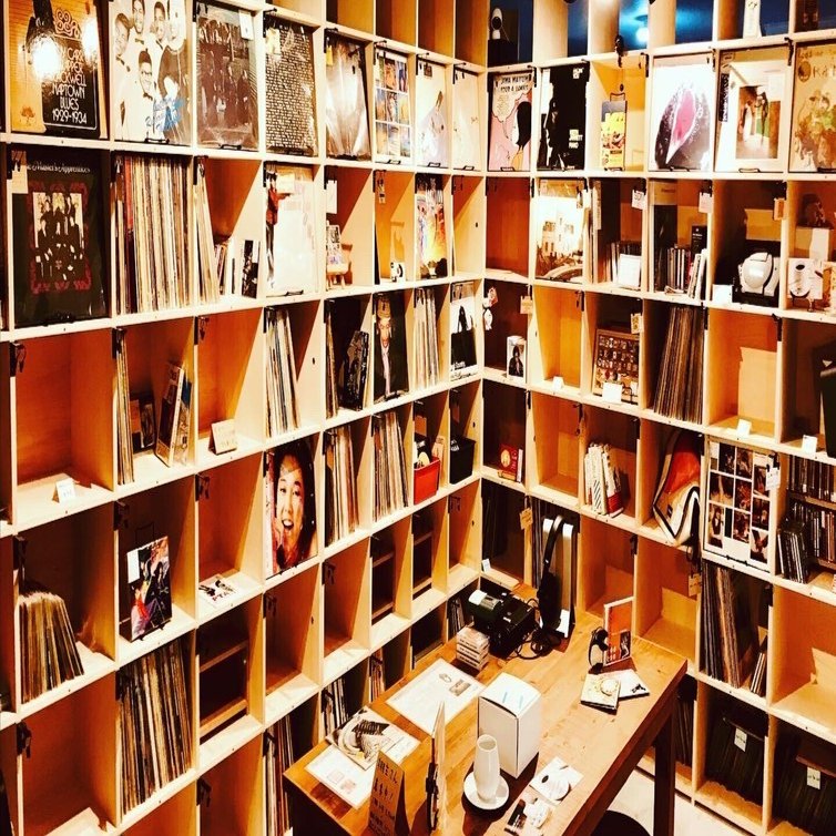 一棚分のレコード•CD店の店主さん募集｜シェア音楽棚tent