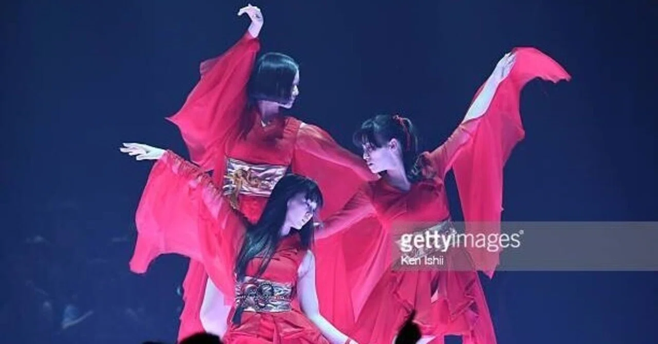 Perfume 療養中 さらにどっぷりハマったアイドル さやはな ライター ゆるエッセイ集出版 Note