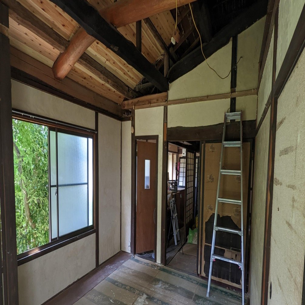 漆喰塗りの様子を動画投稿しました 古民家改修 三原市地域おこし協力隊 真野郁子 Note