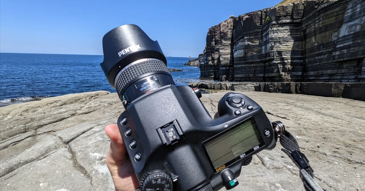 写真が撮れなきゃカメラじゃない！ 何者」  フィルムカメラ
