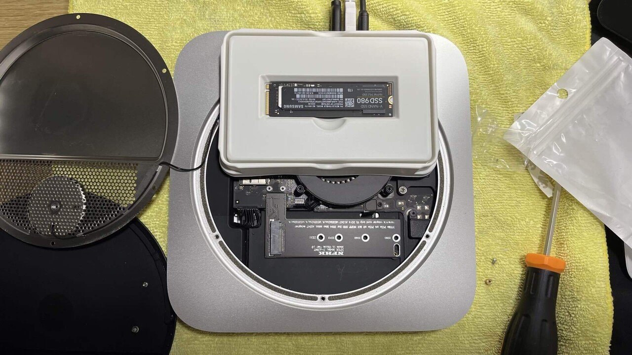 一昨日、古いMac miniをわざわざ改造した。|島乃志朗 一昨日、古いMac miniをわざわざ改造した。|島乃志朗