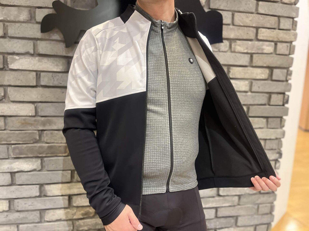 グリット構造に注目！ 通気性・保温性を兼ね備えたPolartec Power Grid