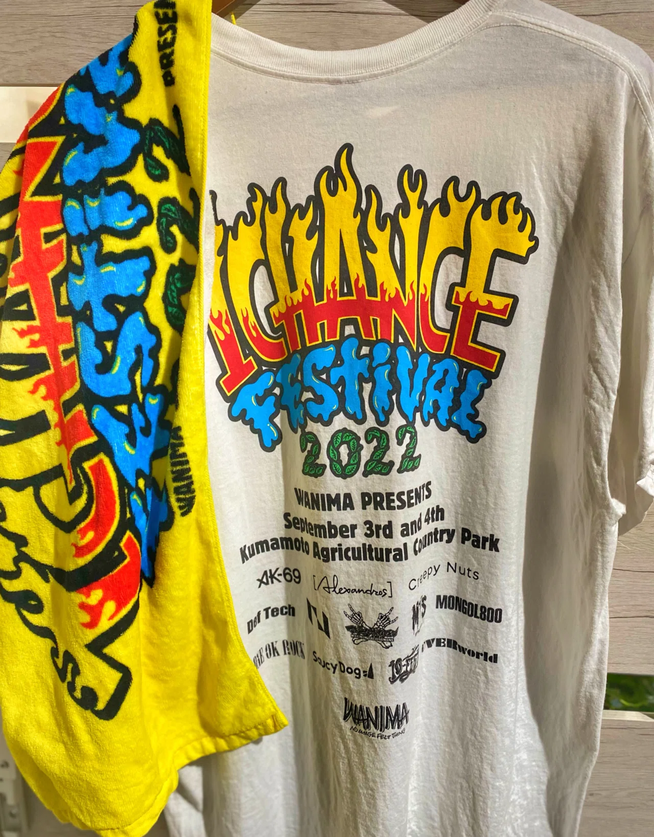 WANIMAサイン CHANGE FESTIVAL 2022 Tシャツ WANIMA 1CHANCE FEStiVAL 2022 - A day of being bathed in music and