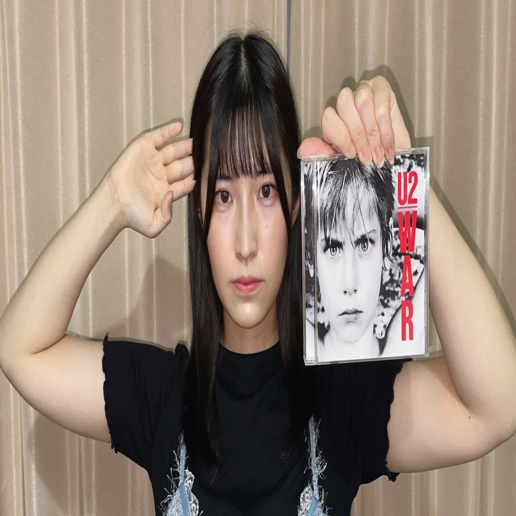 U2 の『WAR(闘)』を聴いてみた編｜内山 結愛