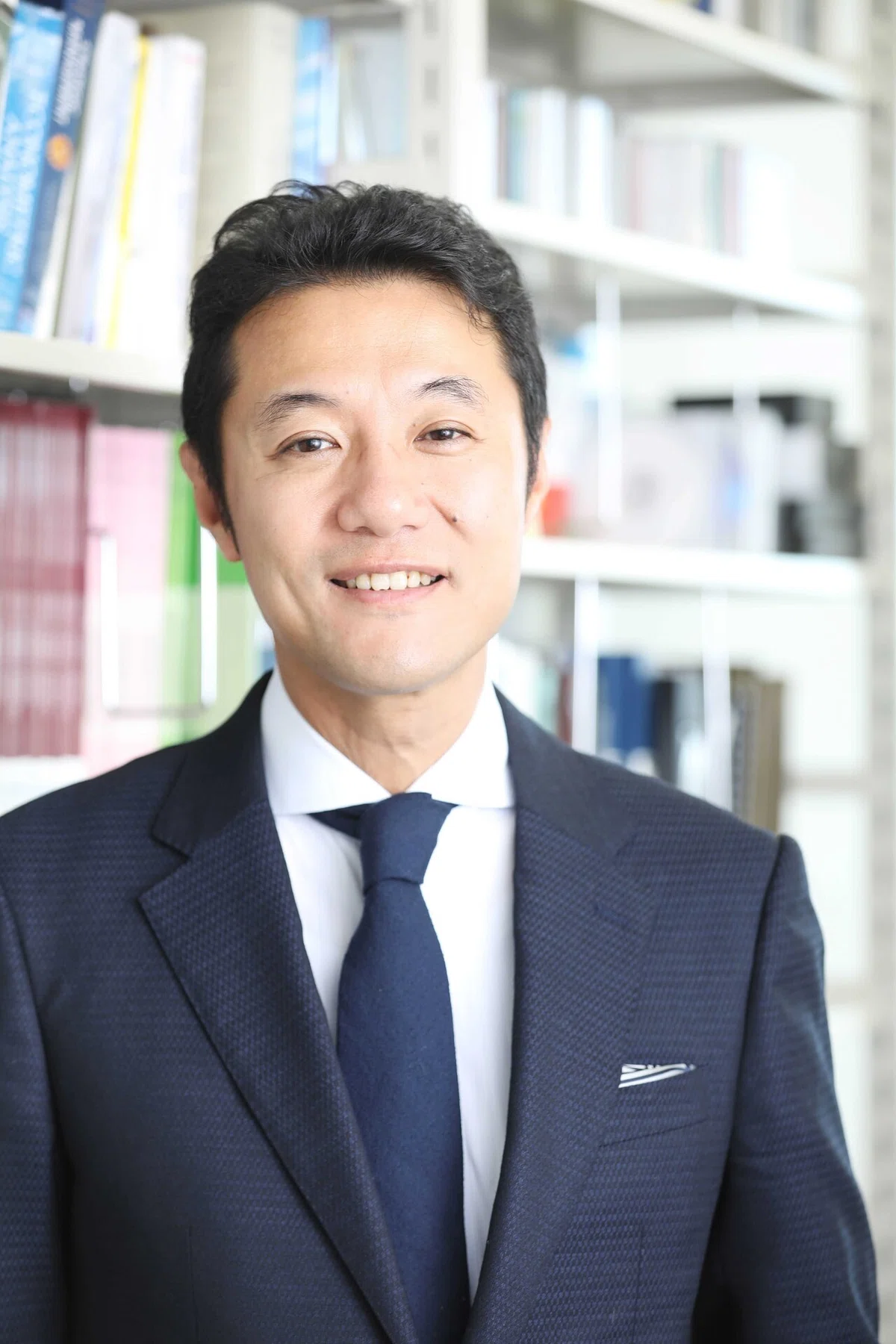 入山章栄教授