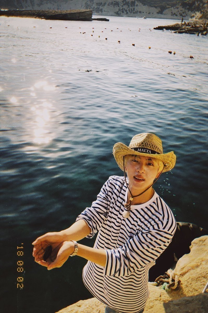 Btsのjinが27歳になりました 日本年齢 センイルチュッカヘ 誕生日おめでとう あやね Note Btsのjinが27歳になりました 日本年齢 センイルチュッカヘ 誕生日おめでとう あやね Note