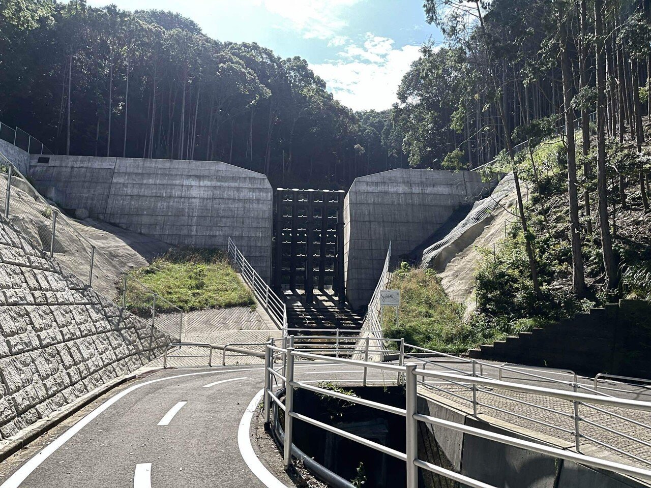 22年9月24 25日 ツール ド ちゃんぽん試走会ライド その1 蓮馬カヨタケ Note 22年9月24 25日 ツール ド ちゃんぽん試走会ライド その1 蓮馬カヨタケ Note