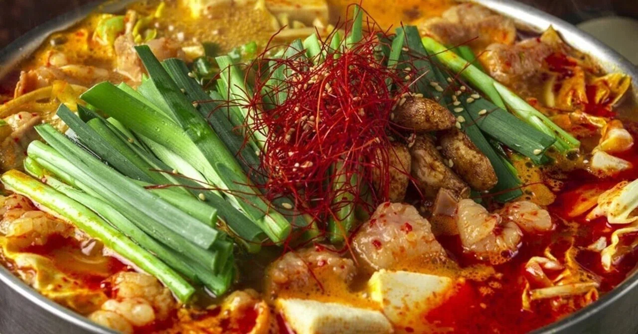 韓国風チゲもつ鍋2 3人前セット 黄さんの手造りキムチ高麗食品 Tegal Ni Delica 冷凍食品専門店 お家で手軽に名店の味を楽しめる Note