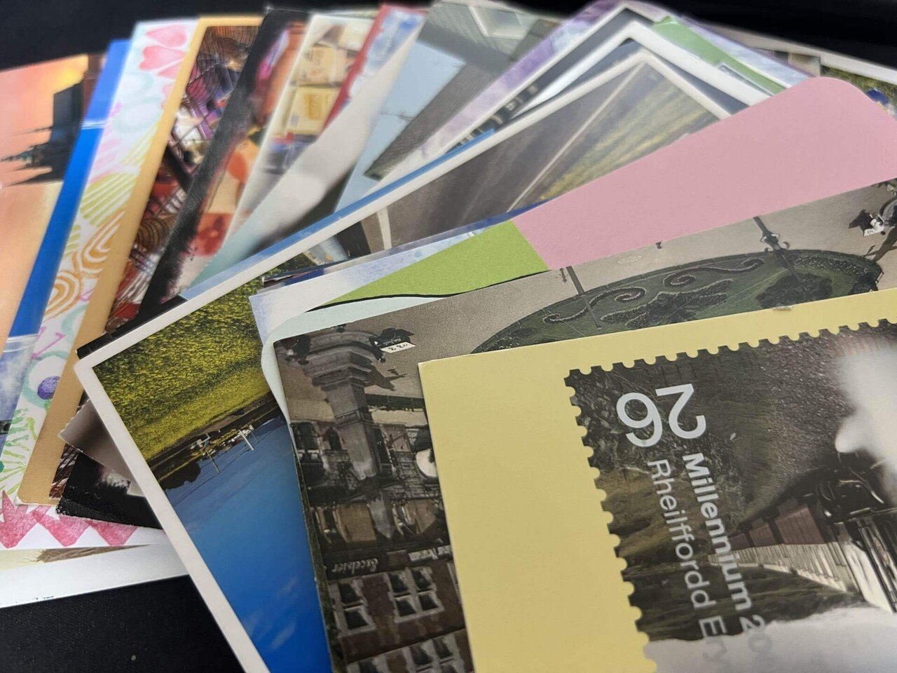 サイン本＆ポストカード付き 世界中の子と友達になれる サイン本