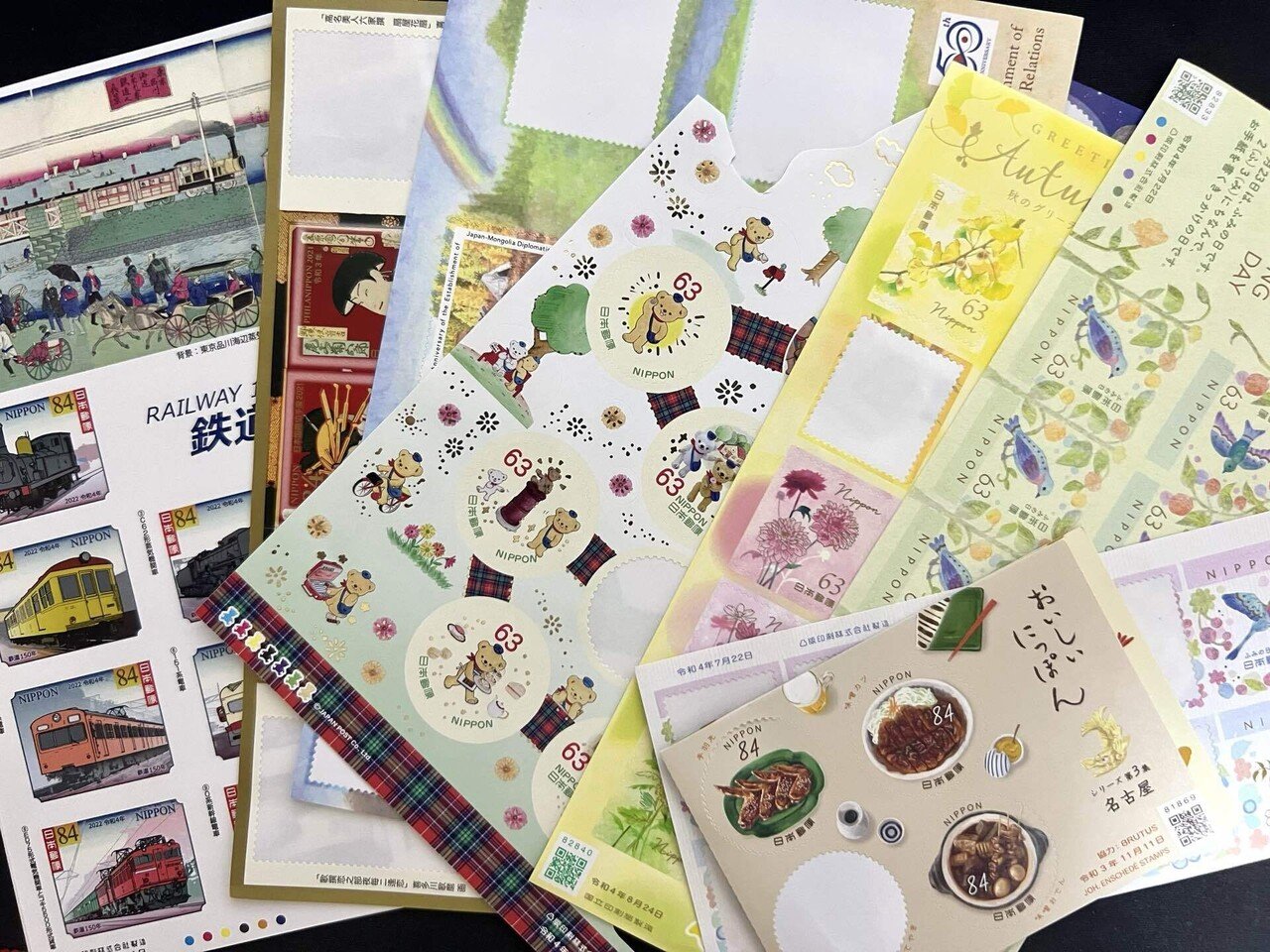 郵便趣味②：ポスクロで世界中の人とポストカードを送り合おう