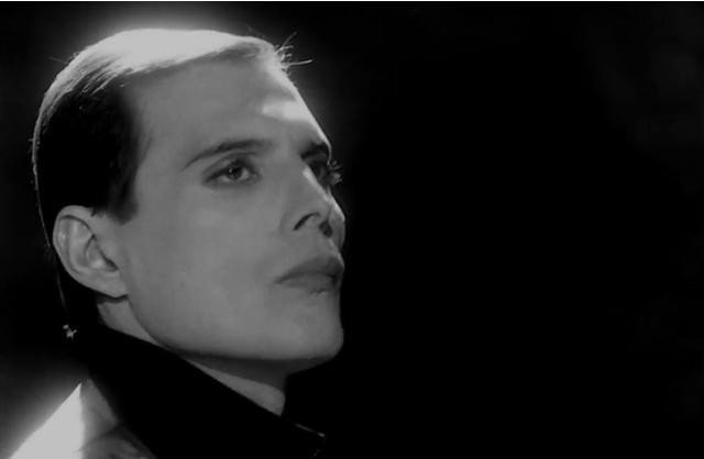 The Show Must Go On 菰田将司 Note