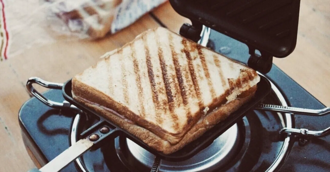 Sandwich Header Graphics Hot Sandwiches from My Parents' Home|医療従事者の、このままでは終わらない日記