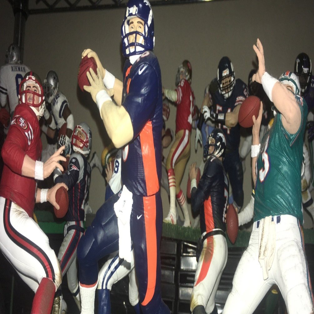 【激レア　未開封】NFL　マクファーレン　2体セット　★第39回スーパーボウル★ 激レア 未開封】NFL マクファーレン 2体セット ☆第39回スーパーボウル