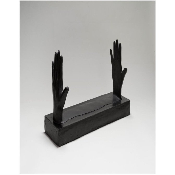 黒の深淵 vol.4 「〝オブジェ〟の土の黒」◇陶芸作家「八木一夫」を