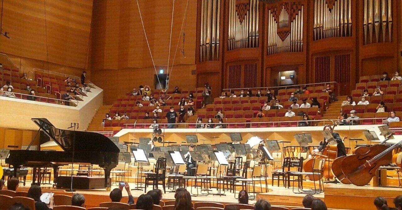 角野隼斗 アデス ピアノと管弦楽のための協奏曲 サントリーホール