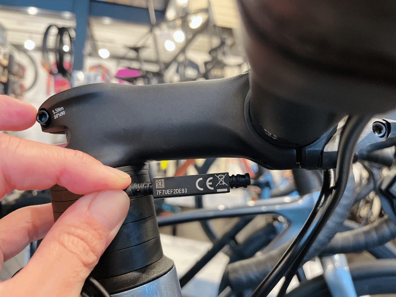 6/3更新】12速 Di2 ロードバイクをTTバイクにする方法(SHIMANO編 6/3更新】12速 Di2 ロードバイクをTTバイクにする方法(SHIMANO編