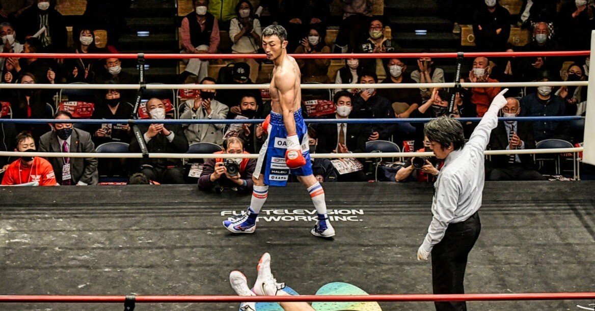小澤勇寿郎　ムフタールの市場　豪華額装 小原佳太】レベルの違いを示す試合になる～ダイヤモンドグローブ