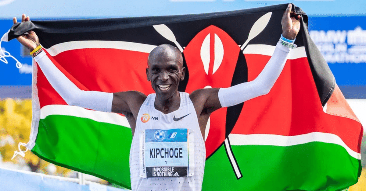 NIKE NN Running Team 2022 キプチョゲ NIKE NN Running Team 2022 キプチョゲ T-Shirt Eliud Kipchoge