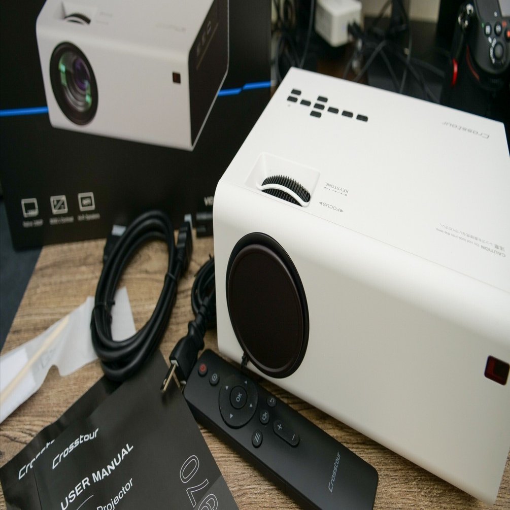 レビュー品】Crosstour P970プロジェクター｜物欲名古屋人