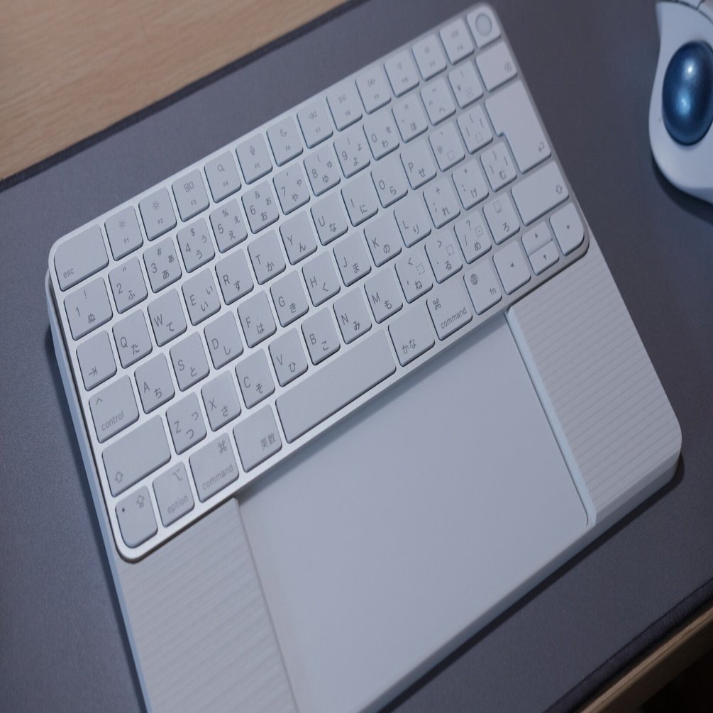 Mac Studio、Magic Keyboard、Magic Trackpad