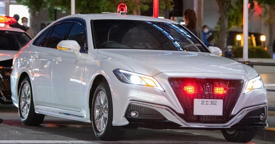 覆面パトカー｜まつゆう