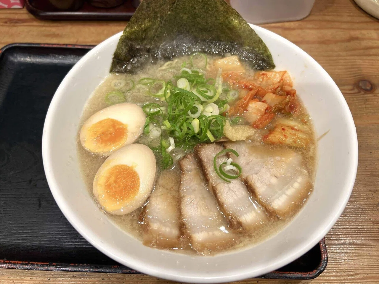 ラーメン雑記（32）】大の醤油ラーメン好きが激ウマ豚骨醤油ラーメンを