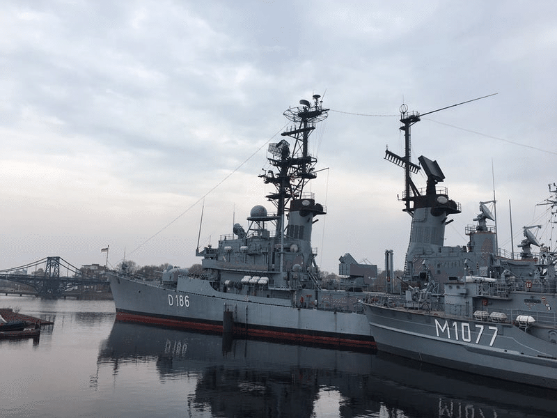 北ドイツ③ドイツ海軍の街ヴィルヘルムスハーフェン｜Dito