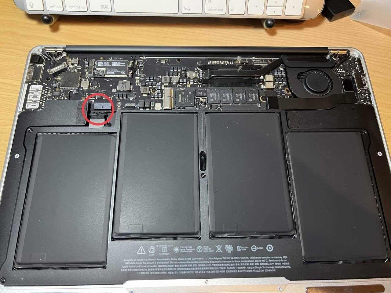 MacBookAir13.3 2017 A1466液晶交換｜NaoAkimoto!