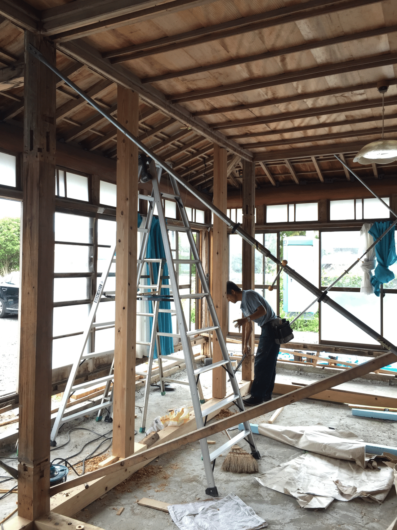 築120年 古民家の【梁】いりませんか？