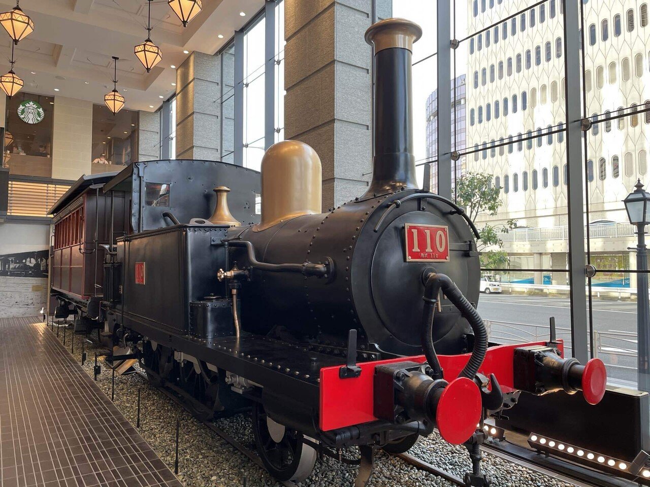 鉄道開業150年を横浜と新橋にて｜門田和雄
