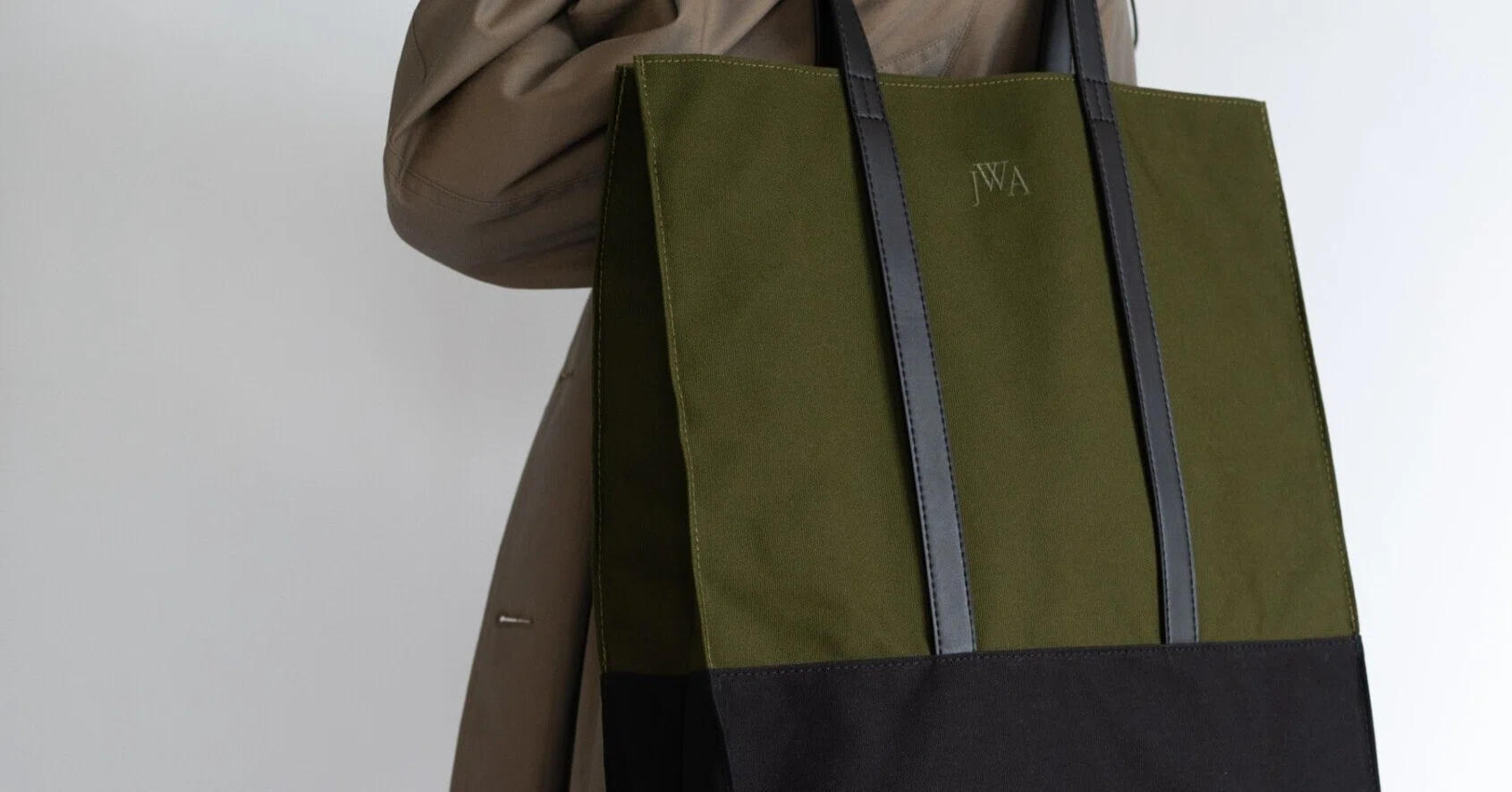 UNIQLO and JW ANDERSON（ユニクロ&JWアンダーソン）22AWをレポート