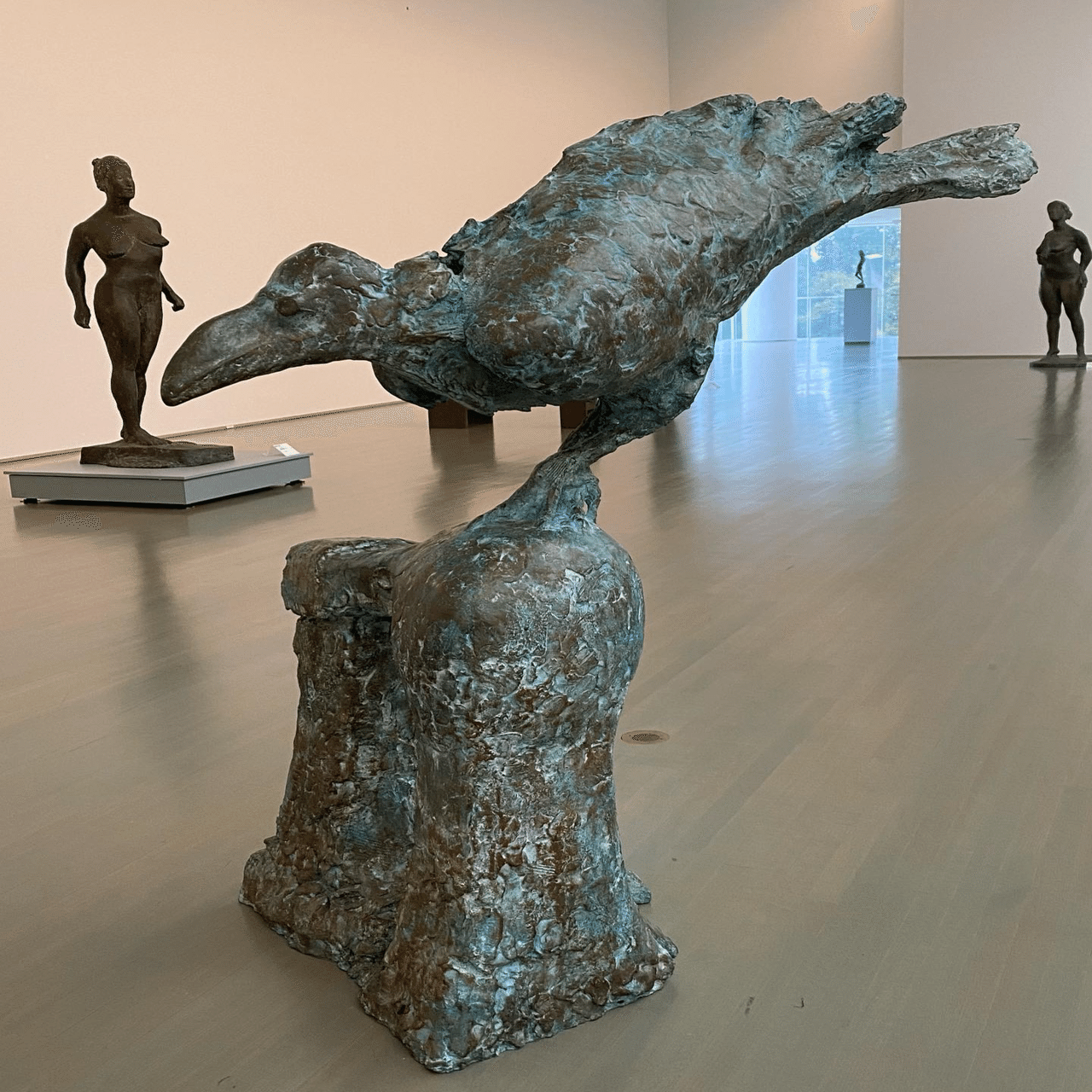 図録背負って鈴鹿グランプリ】三重県立美術館 別館 柳原義達記念館｜薪