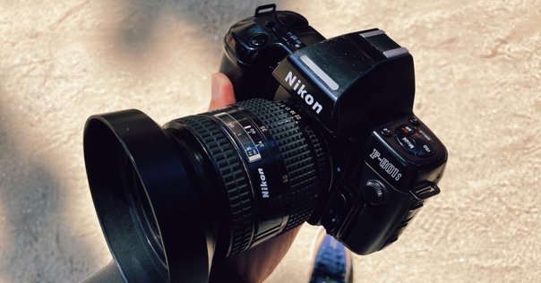 アナログフィルムカメラ Nikon F90X