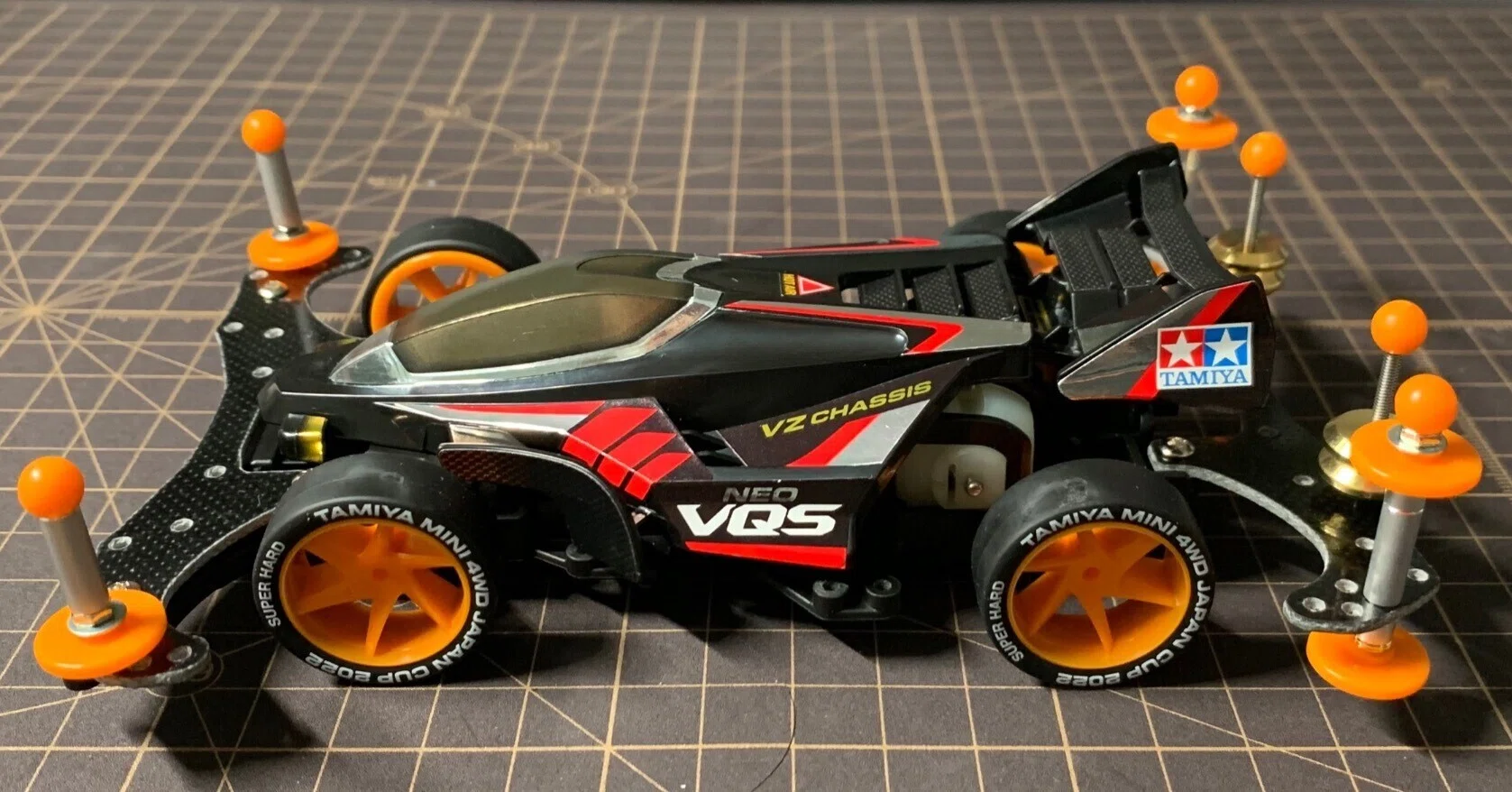 ネオvqs 送料無料 タミヤ ミニ四駆特別企画商品 レーサーミニ四駆シリーズ