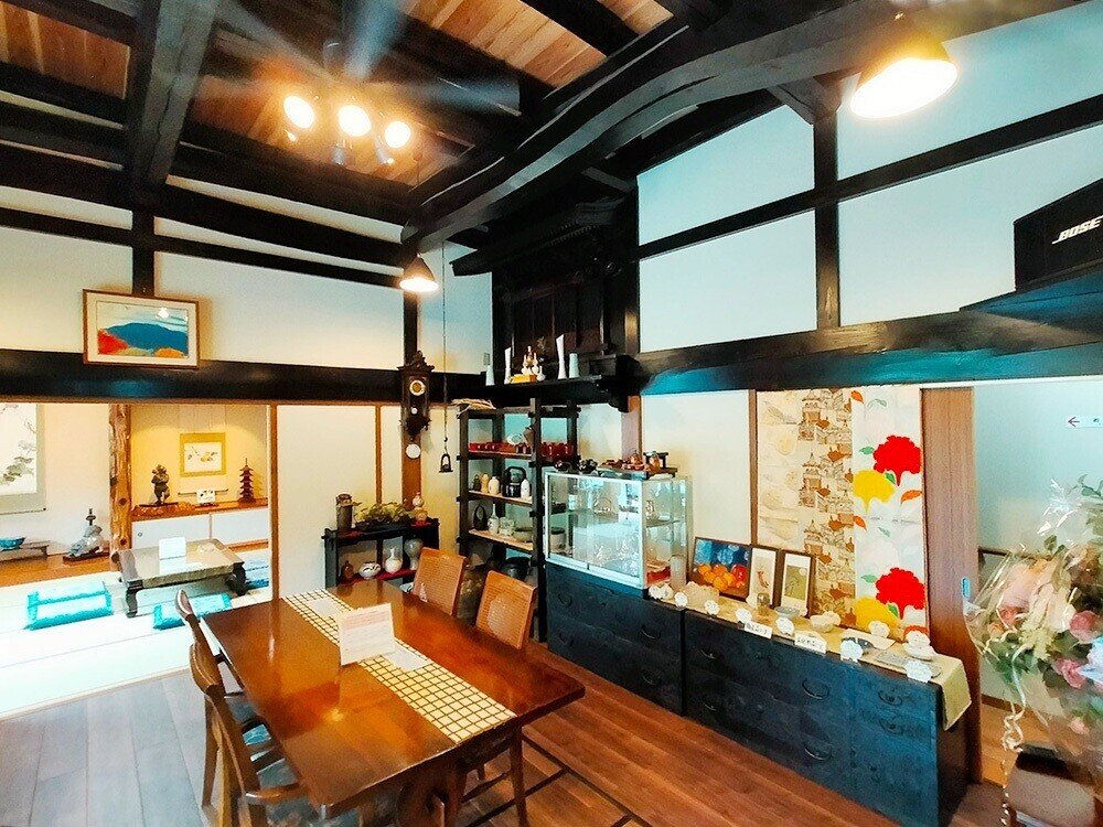 築百年のリノベーション古民家で憩いのひとときを〜『Cafe かわ