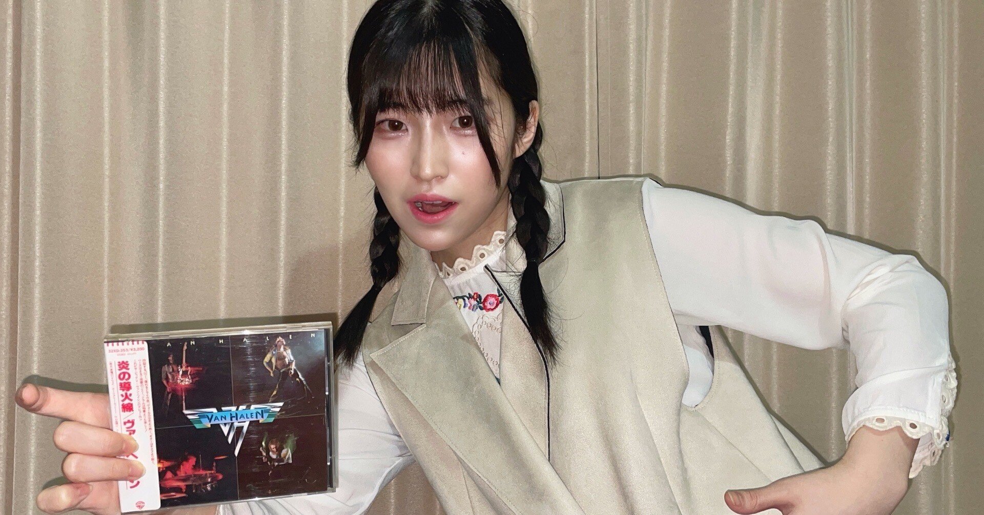 d93943760d04d6a3cb9755200ac273