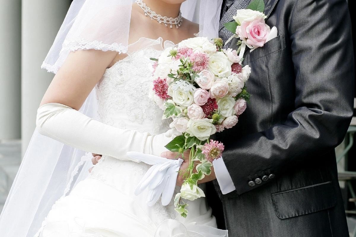 婚姻数が激減したのは 歳の差婚 のせいだ データ06 荒川和久 結婚滅亡 著者