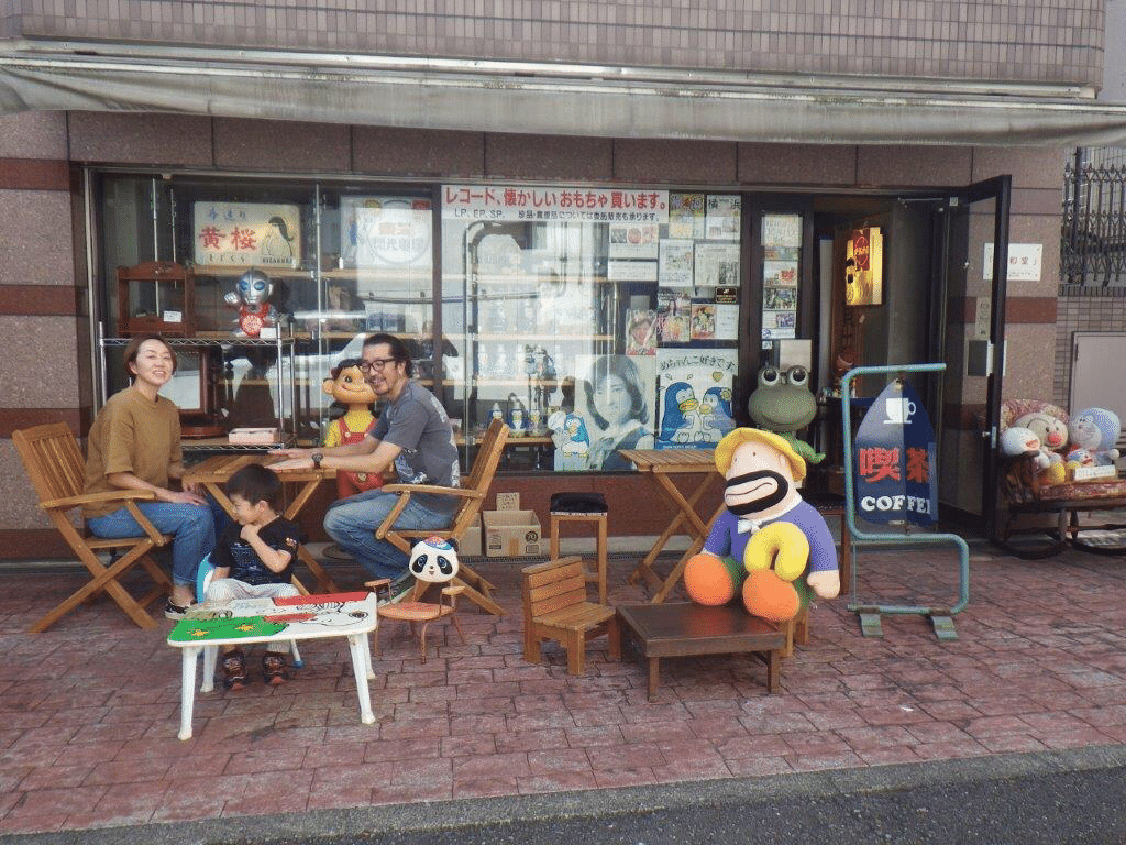 横浜 レコード ストア カフェ