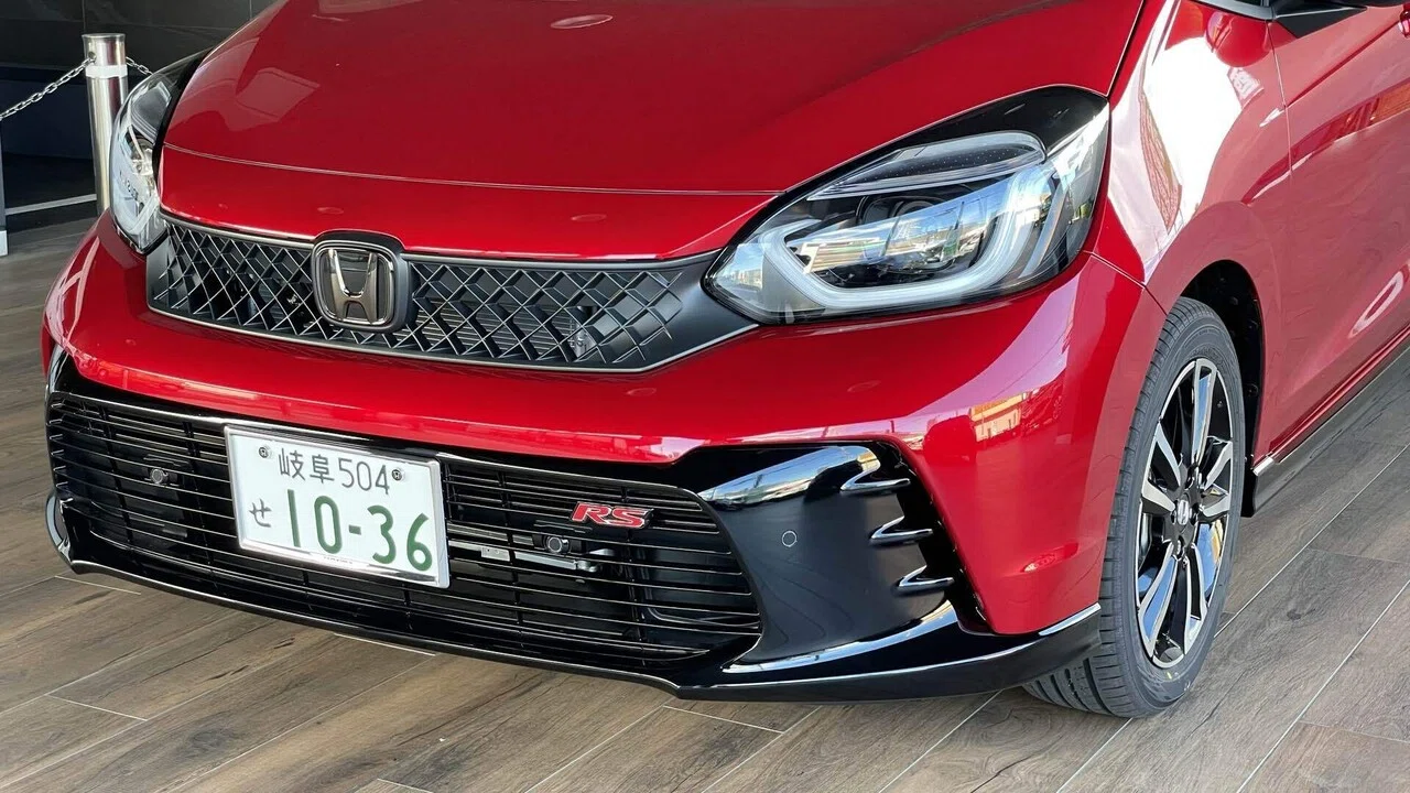 Honda FIT マイナーチェンジ！伝統の「RS」が復活！｜Honda Cars 岐阜