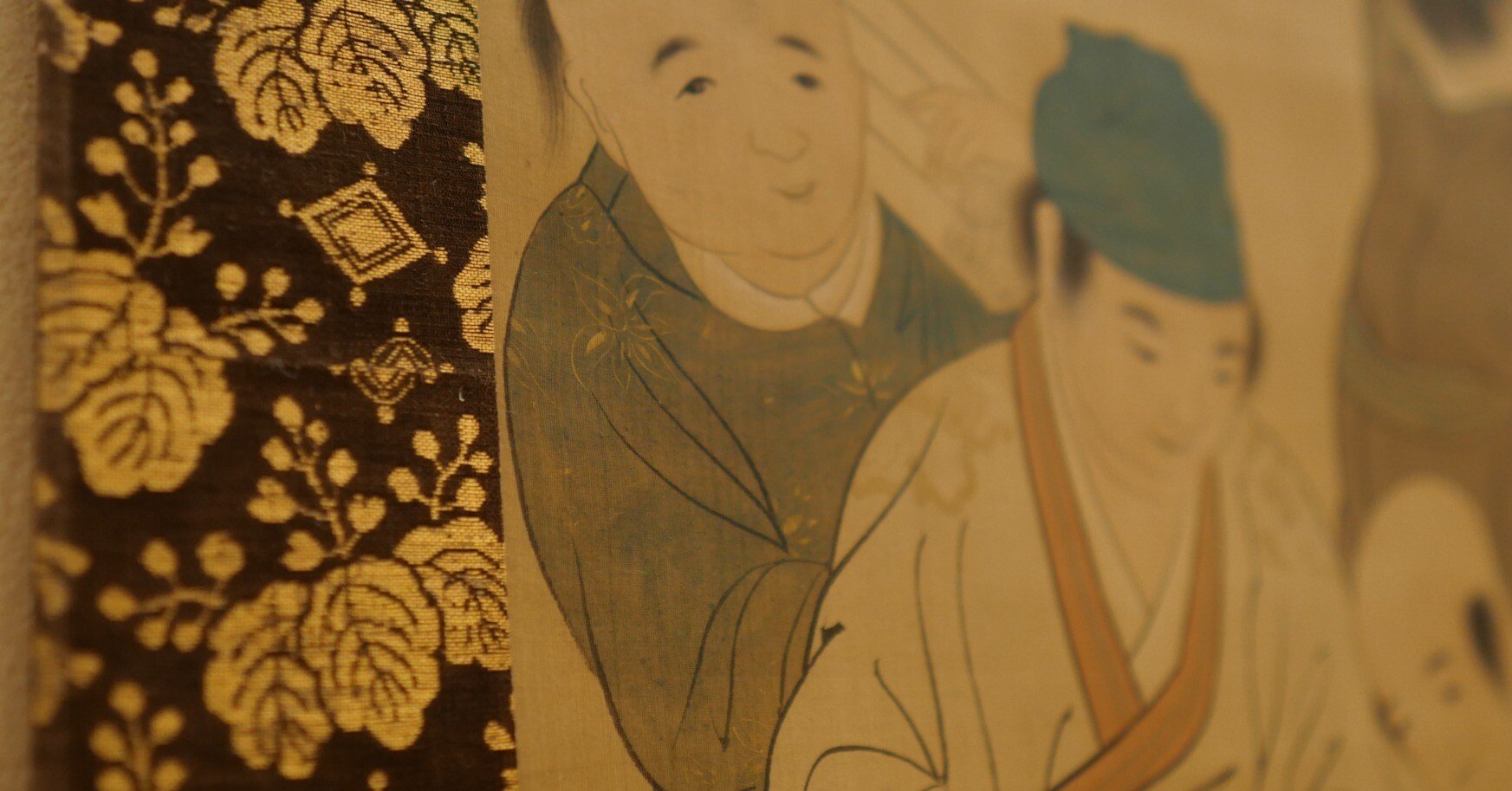 日本画 人物画 経年劣化 金色フレーム 寄付金を活用した作品修復のご紹介｜山種美術館
