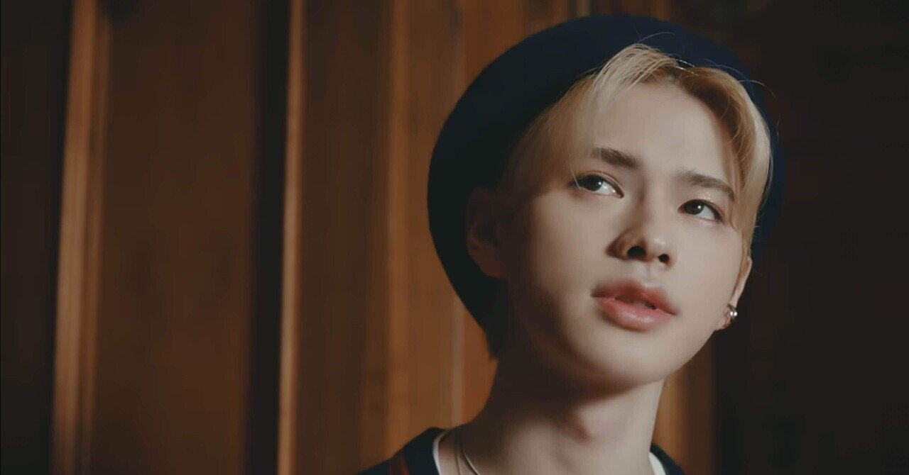 微笑みは彫刻、笑顔は太陽｜律希