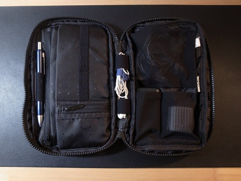 Incase Accessory Organizer w/Bionic｜Takashi Nishimura｜note