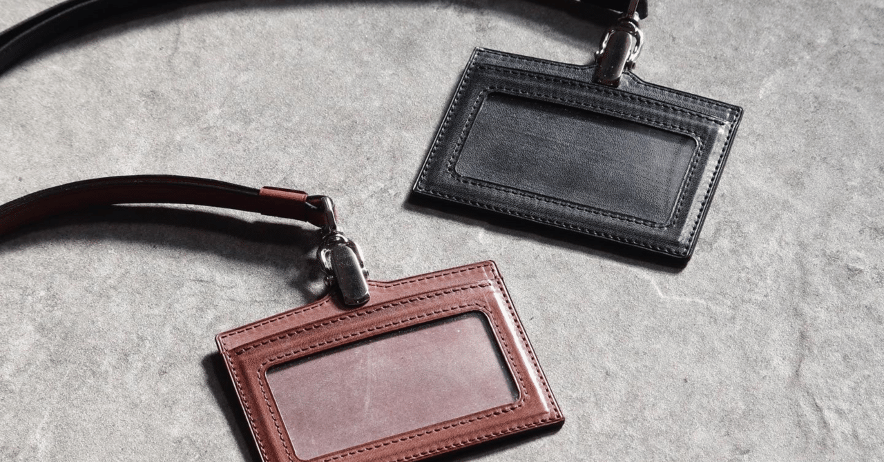 forme Card Case ブライドルレザー フォルメ 名刺入れ forme フォルメ】 Card Case Serpentine / Black - Avelia