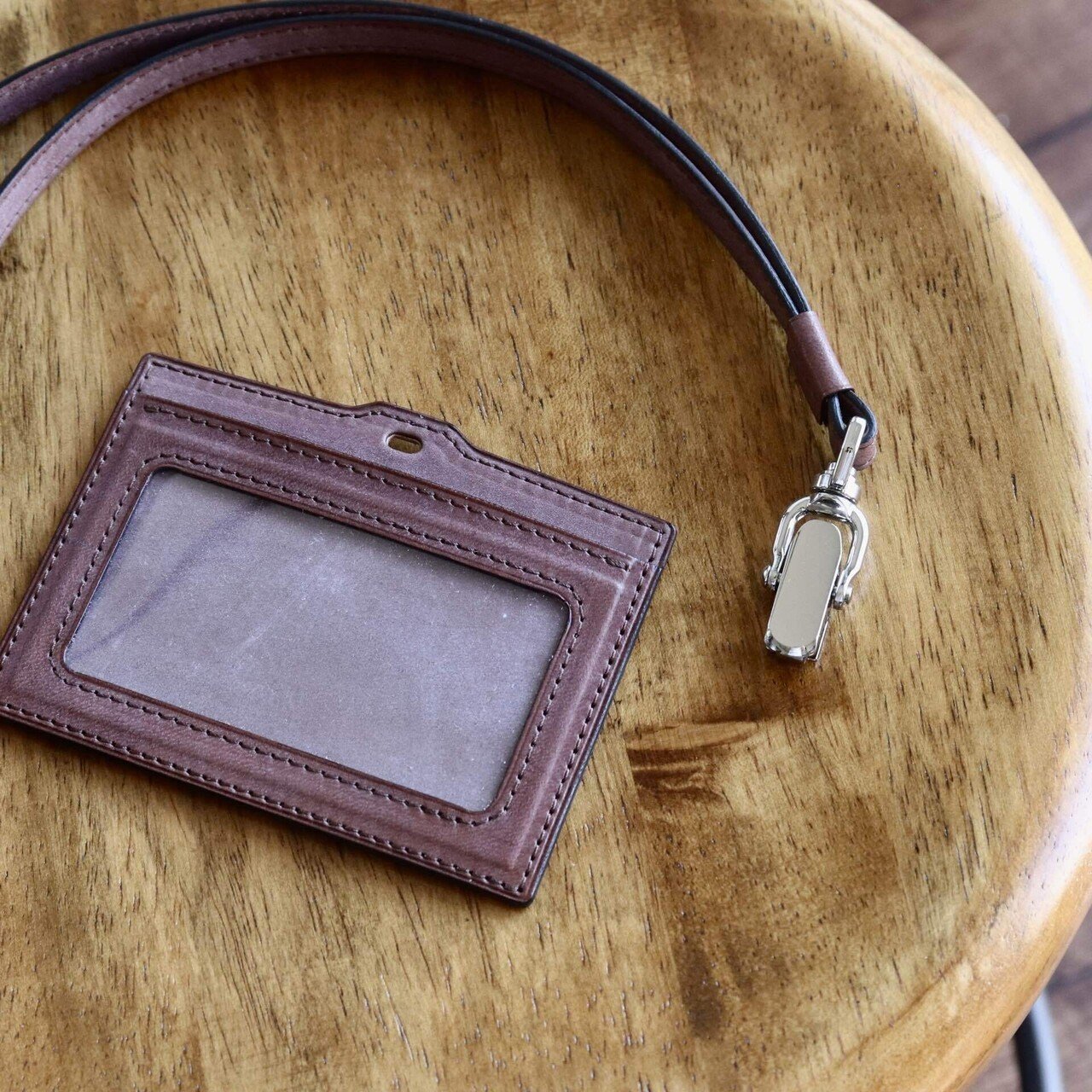 ブライドルレザーのIDケース【Fuji】｜BRUSH