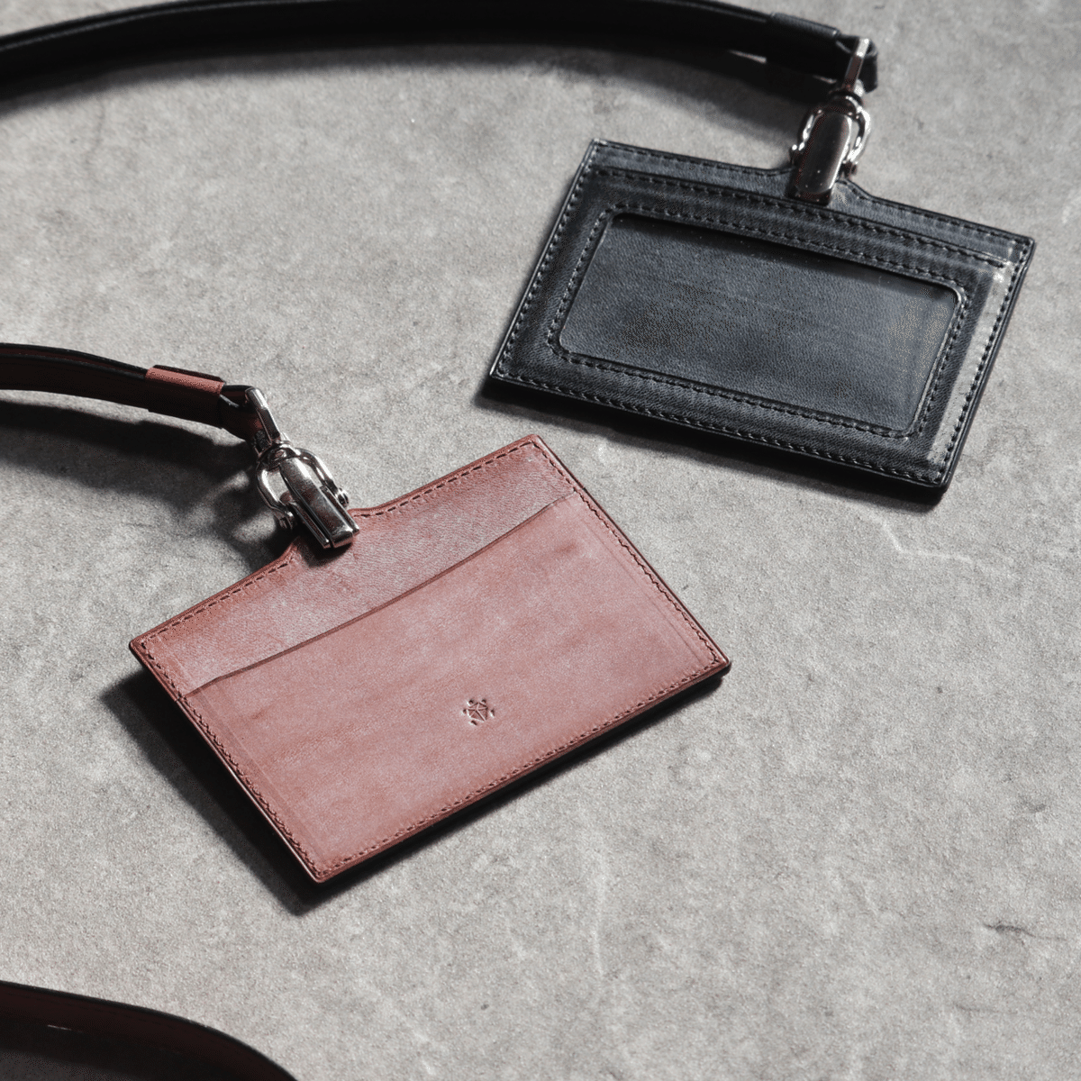 ブライドルレザーのIDケース【Fuji】｜BRUSH