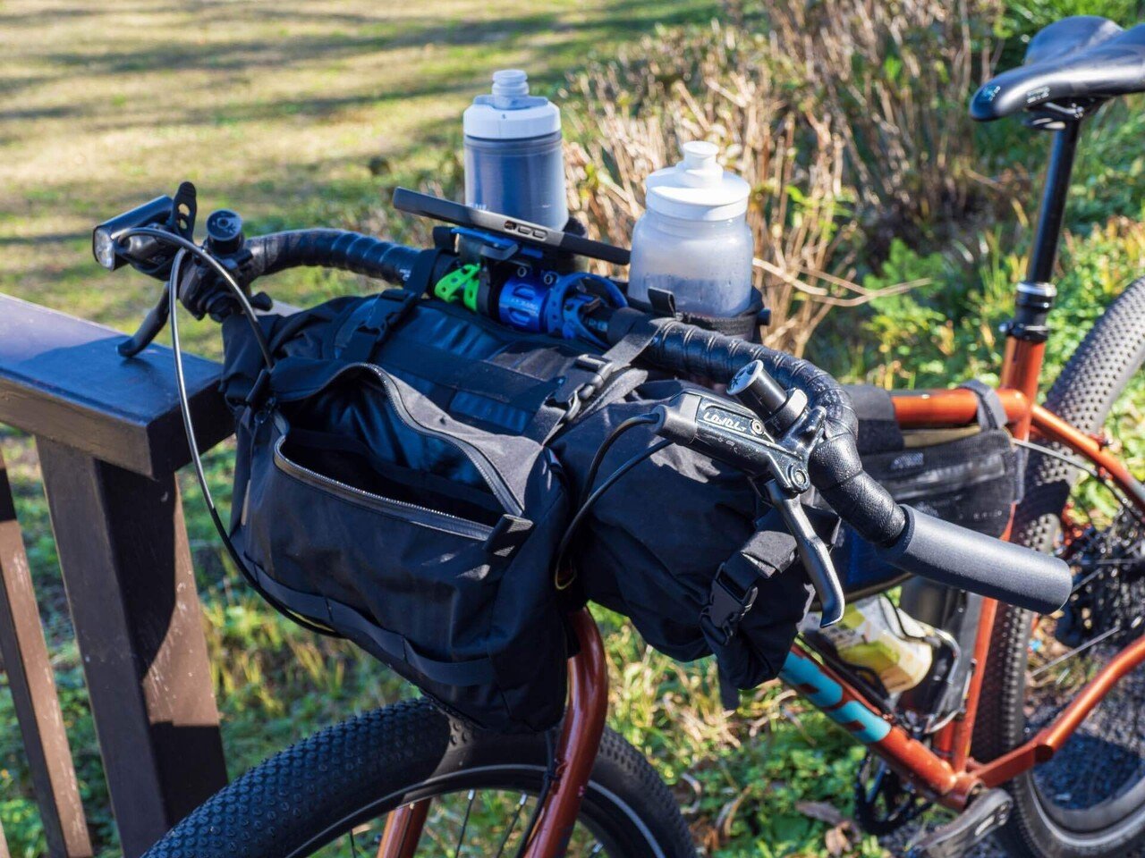 surly サーリー コーナーバー ハンドル BLOG ドロップハンドル風ポジションが簡単に作れる魔法の