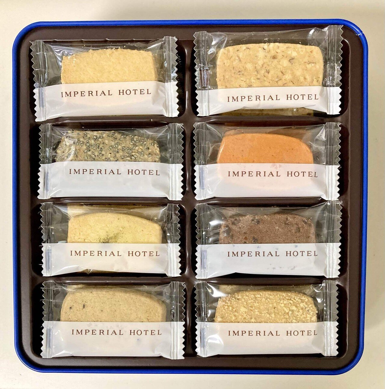 帝国ホテルの「ライト館開業100周年」限定クッキー缶買いました